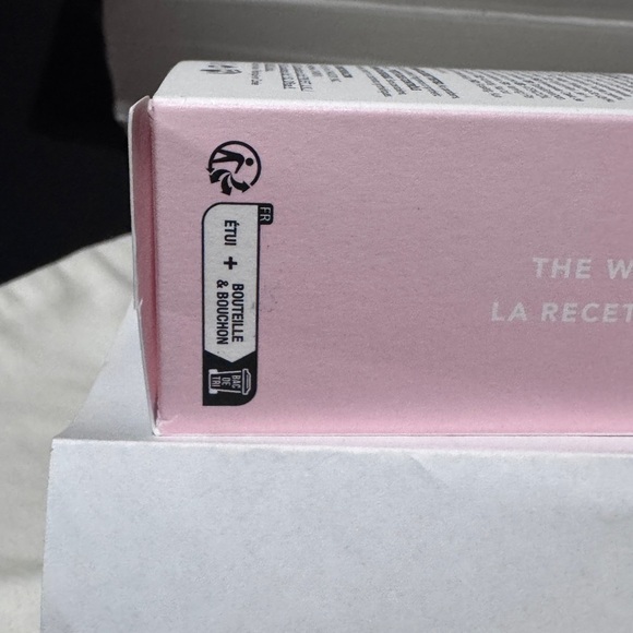 π Saturday Skin Scalp Hair Serum - Strengthening + Hydration Peptide Treatment - Picture 5 of 12